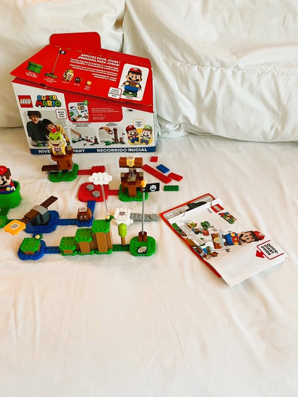 LEGO Super Mario Starter Course 71360 - 100% Complete w/ Interactive Mario & Box